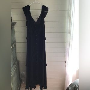 Wishlist Button Front Ruffle Maxi